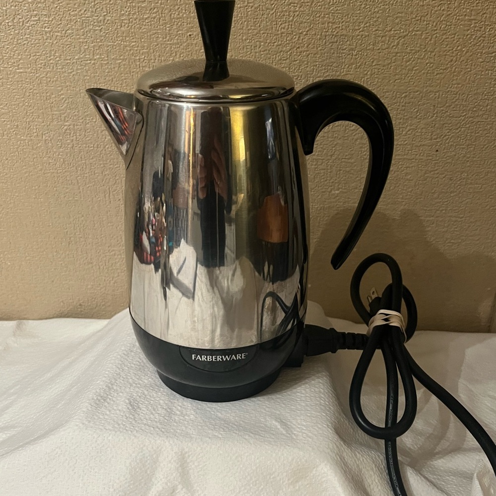 Farberware Silver and Black Electric Kettle